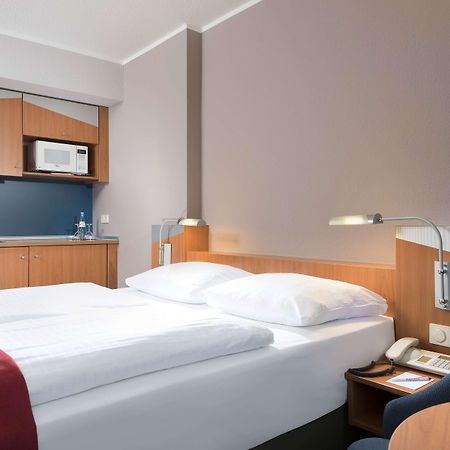 Hotel Ramada By Wyndham Hannover Messe Laatzen Zewnętrze zdjęcie