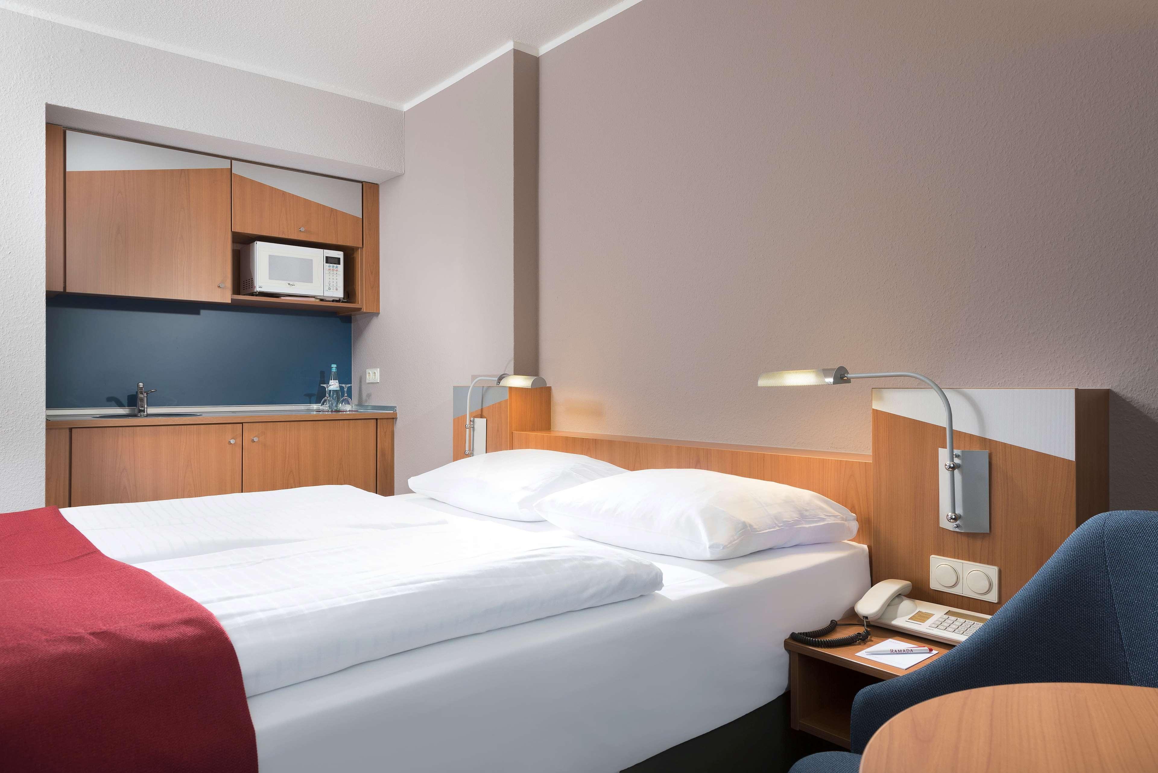 Hotel Ramada By Wyndham Hannover Messe Laatzen Zewnętrze zdjęcie