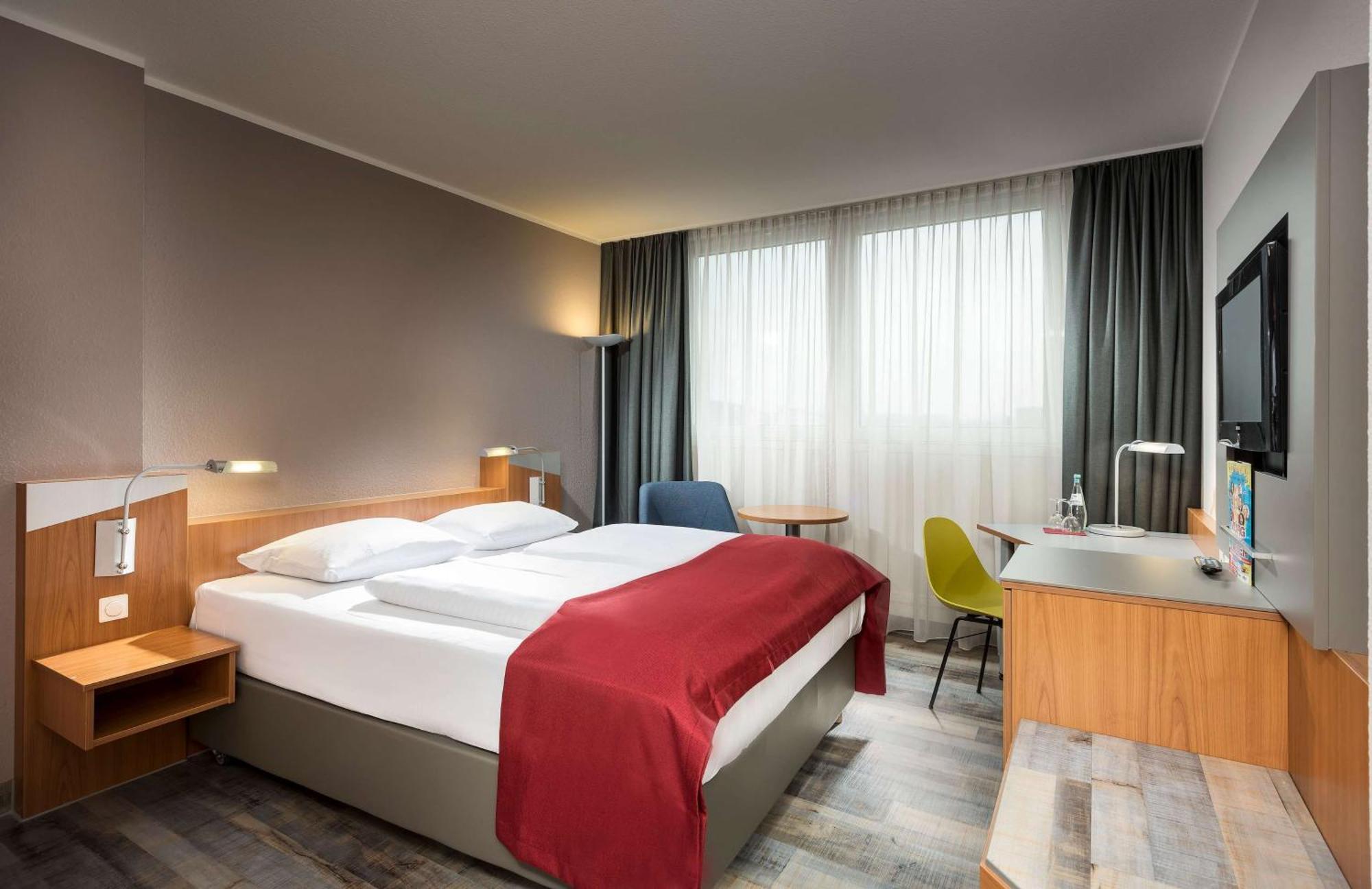 Hotel Ramada By Wyndham Hannover Messe Laatzen Zewnętrze zdjęcie